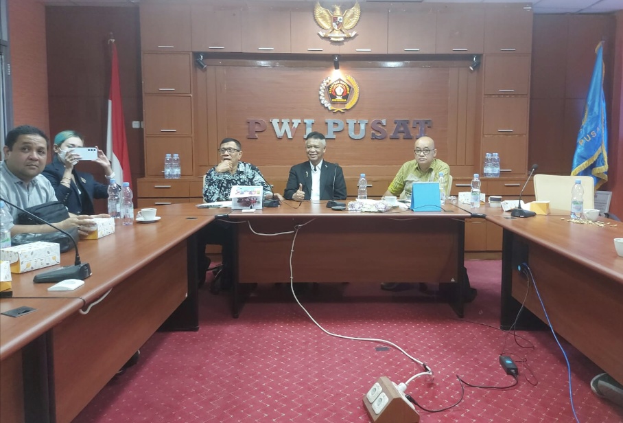 Ketua Dewan Penasihat PWI Pusat, H. Ilham Bintang Digantikan Anton Charliyan, PWI Pusat Lakukan Perombakan Besar