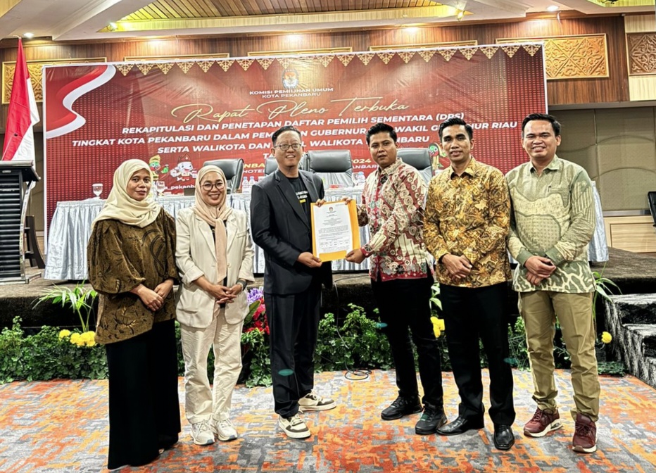 KPU Gelar Pleno DPS, Bawaslu Pekanbaru Ingatkan Soal Data Pemilih di Kelurahan Pemekaran
