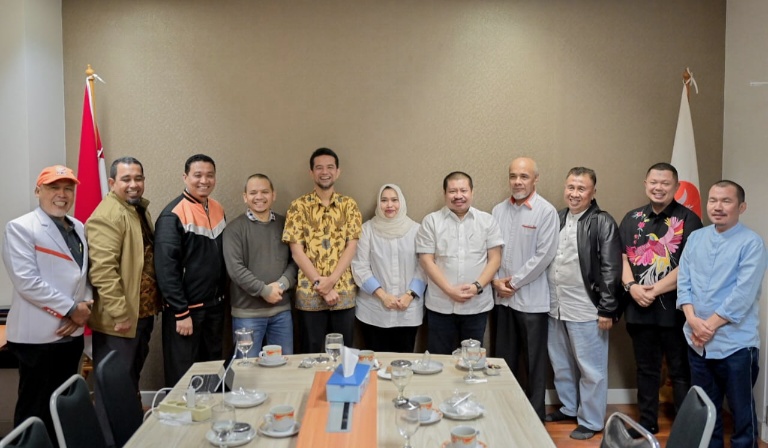 Disambut Hangat Sejumlah Pengurus, Kasmarni Penuhi Undangan DPP PKS