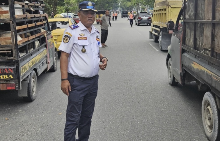 Puluhan Kendaraan Angkutan Barang dan Penumpang Terjaring Razia Dishub Pekanbaru