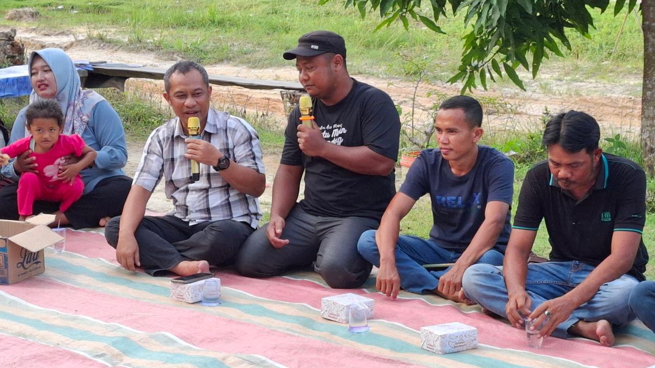 Lepas dari Wilayah Kota Dumai Warga Bagan Makmur Tak Punya Akses Jalan Menuju Kantor Desa