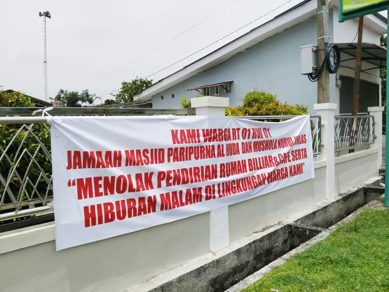 Warga Tobek Godang Tolak Pendirian Tempat Hiburan Malam