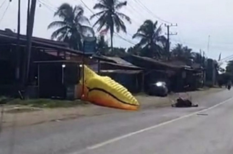Atlet Paramotor PON Riau Gagal Mendarat Sempurna Akibat Mesin Meledak