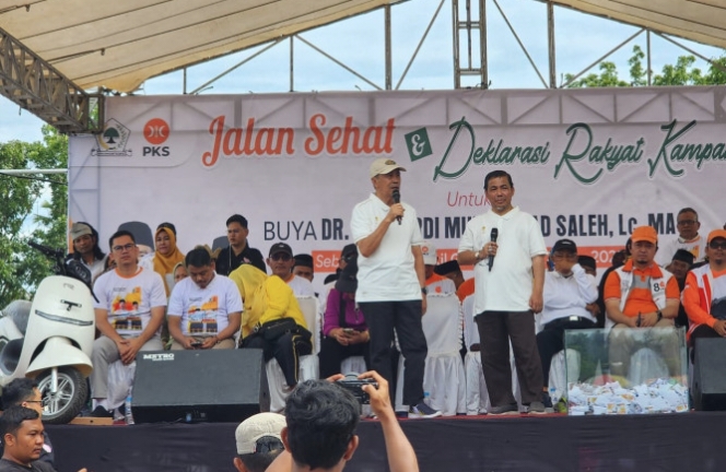 Ribuan Masyarakat Kampar Tumpah Ruah Hadiri Deklarasi Dukung SUWAI