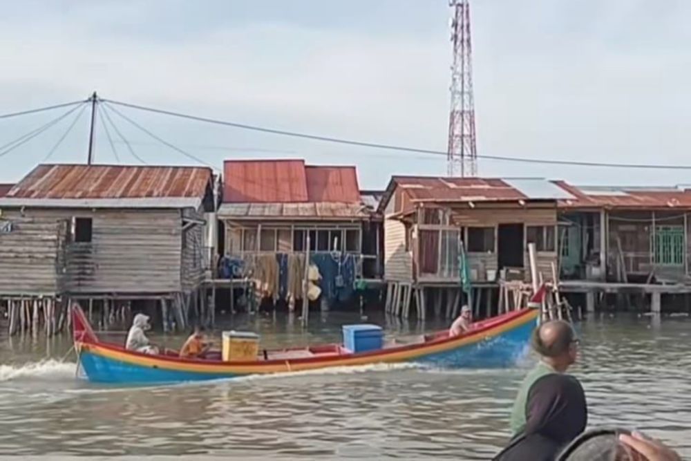 Ombak Besar dan Angin Kencang di Wilayah Pesisir Riau, Nelayan dan Transportasi Laut Diminta Waspada