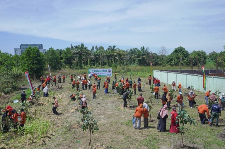 Hari Ozon Sedunia Diperingati di Riau,  Pj Gubri Ajak Semua Pihak Peduli Lingkungan